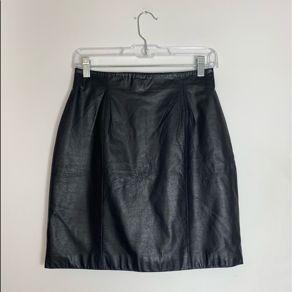 Vintage Wilson’s Black Leather Mini Skirt size 10